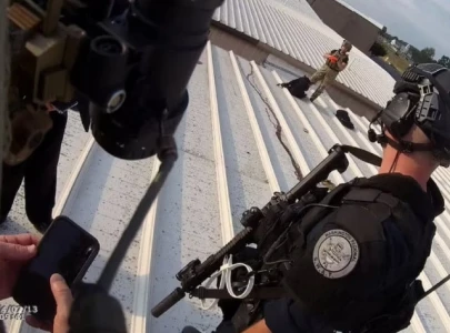 new video shows body on roof after trump assassination attempt